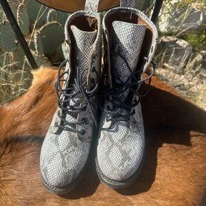 Frye Snakeskin Pattern Veronica Combat Boots - Gray